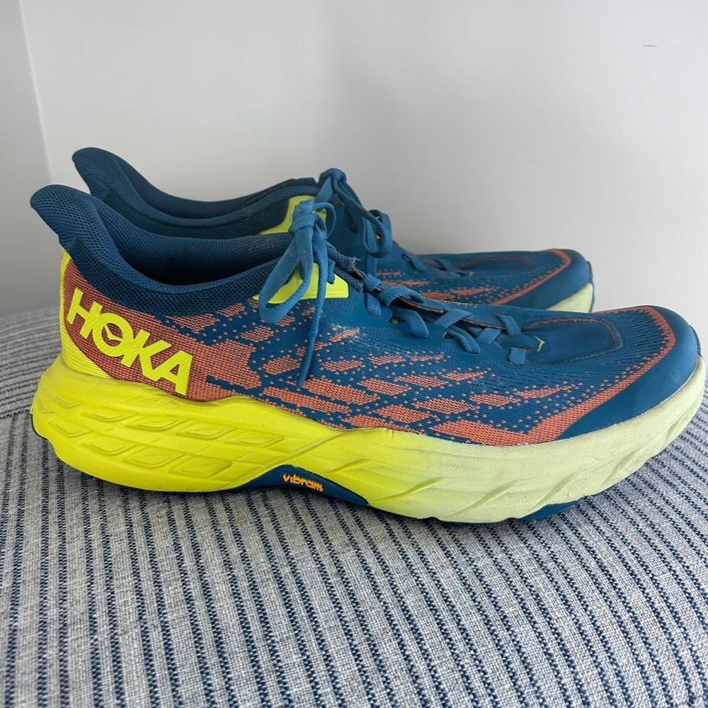 Hoka Men’s Speedgoat 5 Trail Running Shoes